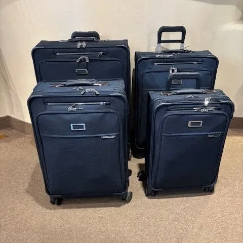 briggs riley baseline rolling case Briggs & Riley Baseline rolling carry-on at Stefan Mann