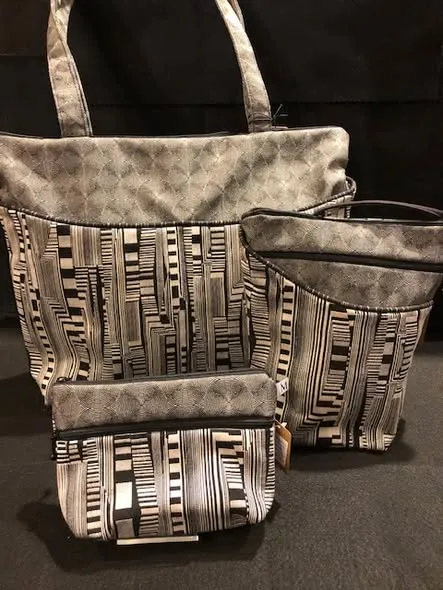 maruca fabric handbag Maruca fabric handbag in a bold print